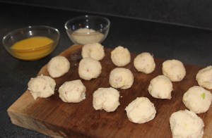 Prepared Scoops of Chilled Grits Ready to Fry.